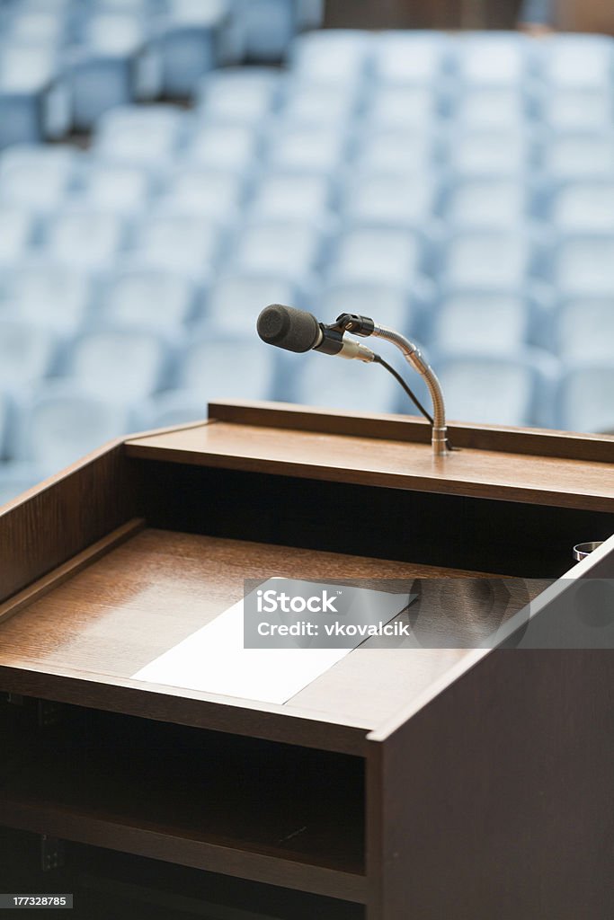 Speaker's table "mit Papier, Ihren text möglich - Lizenzfrei Audiozubehör Stock-Foto