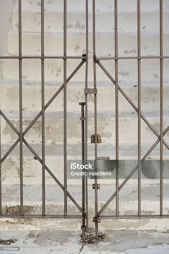 Steel Gate - - Lizenzfrei Abgeschiedenheit Stock-Foto