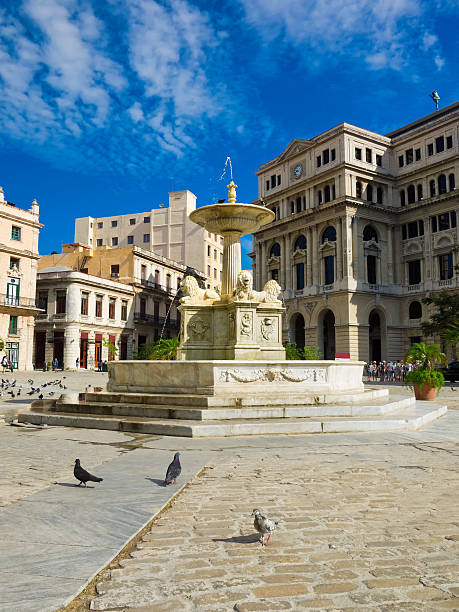 istock The Square of San Francisco in Old Havana 177332157