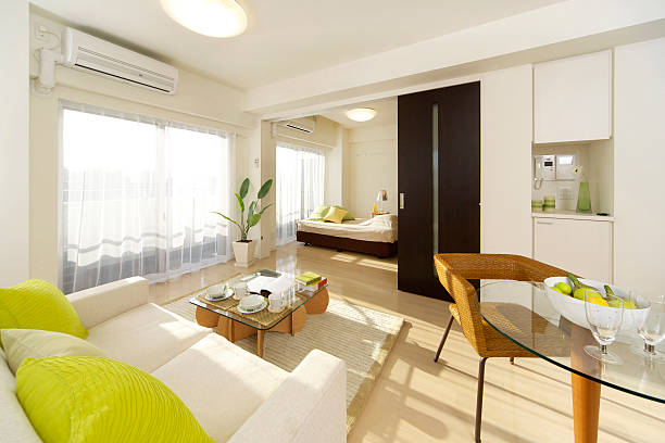 istock Japanese living room 177332827