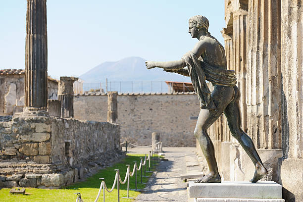 istock Ruins of Pompei 177336003