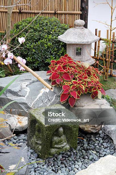 Ogród Japoński - zdjęcia stockowe i więcej obrazów Bambus - Wiechlinowate - Bambus - Wiechlinowate, Bez ludzi, Budda