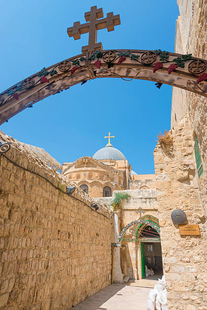 istock Holy Sepulchre in Jerusalem 177344033