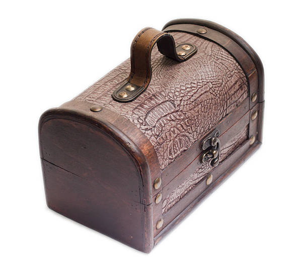 istock close wooden chest 177344751