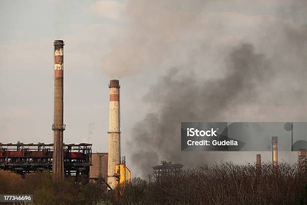 Sector Da Indústria - Fotografias de stock e mais imagens de Alterações climáticas - Alterações climáticas, Antigo, Aço