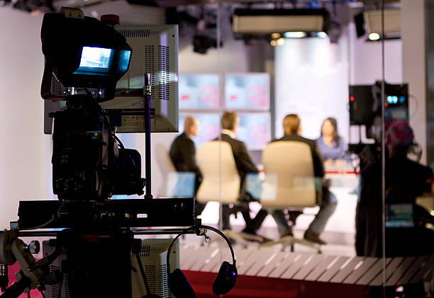TV studio Recording live talk show at television studio film crew photos stock pictures, royalty-free photos & images