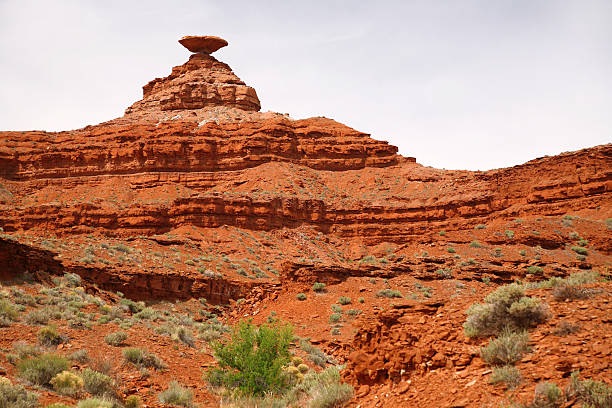 istock Mexican Hat mountain in Utah 177347096