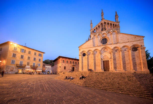 istock Massa Marittima, Tuscan town square 1773539204