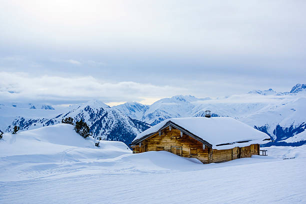 istock Snowcapped cottage in winter 177355589
