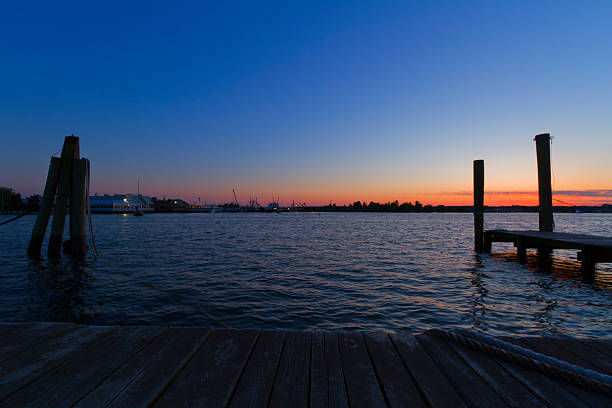 istock Beautiful Colors of sunset 177359273