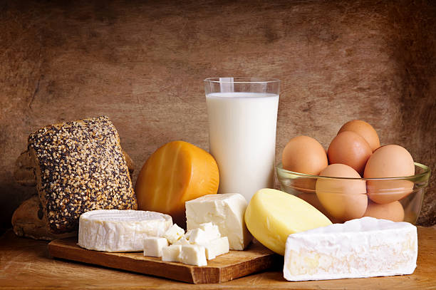 käse, brot, milch und eier - milk bread stock-fotos und bilder