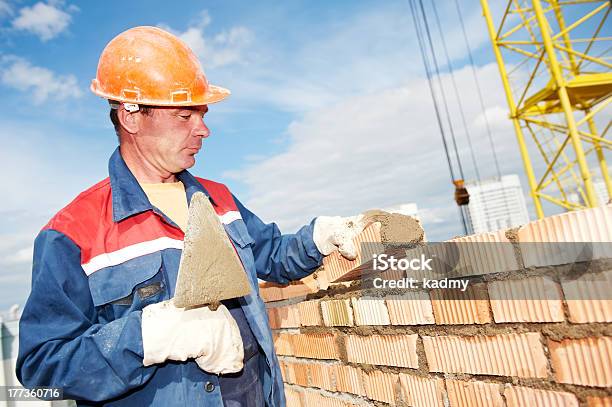 Mason 員煉瓦職人構造 - 煉瓦職人のストックフォトや画像を多数ご用意 - 煉瓦職人, 建設現場, 石工