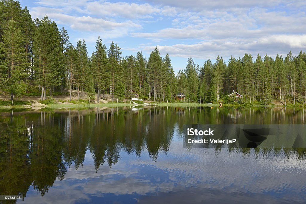 North Lake mit glatter Oberfläche - Lizenzfrei Baum Stock-Foto