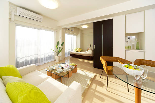 istock Japanese living room 177362777