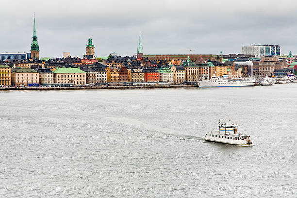 view on Gamla Stan, Stockholm "view on Gamla Stan, Stockholm from Strommen bay, Sweden" strommen stock pictures, royalty-free photos & images