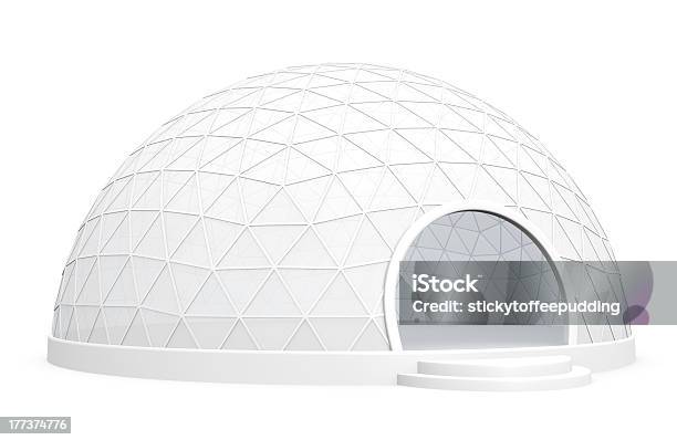 Branco Exposição Tenda Redonda Em Um Fundo Branco - Fotografias de stock e mais imagens de Tenda Redonda - Tenda Redonda, Abóboda Geodésica, Tenda - Estrutura Feita pelo Homem