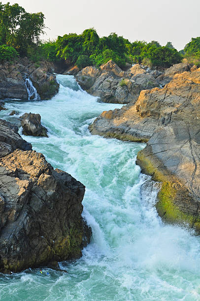 istock Li Phi weterfalls, Southern of Laos 177376028