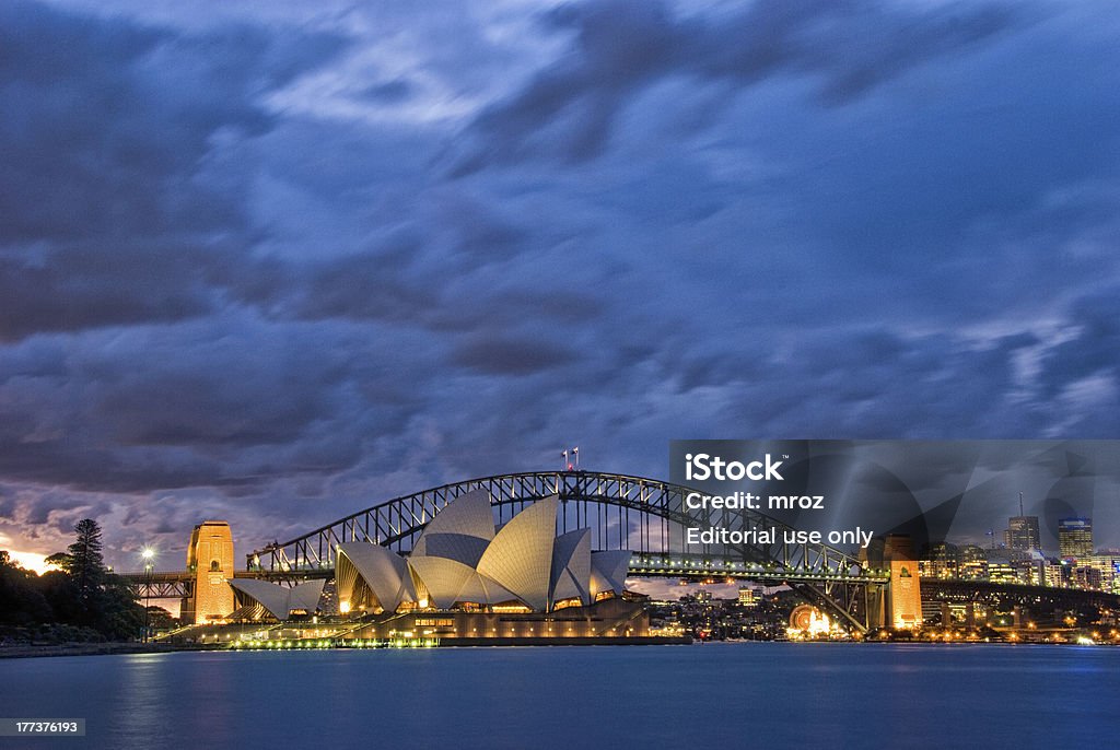 Sydney Harbour-settembre 2009 - Foto stock royalty-free di Teatro dell'Opera di Sydney