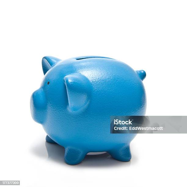 Photo libre de droit de Blue Piggy Bank Et De Largent Boîte banque d'images et plus d'images libres de droit de Activité bancaire - Activité bancaire, Affaires, Carré - Composition