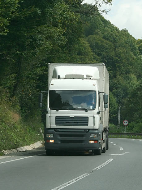 camião de - truck front view target sport facade imagens e fotografias de stock