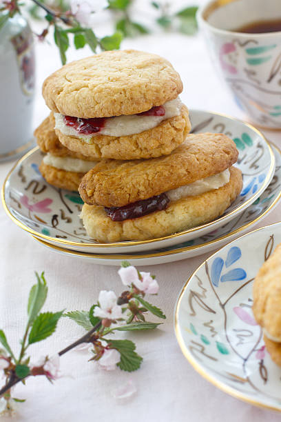 istock Berries jam and lime glaze cookies 177383719