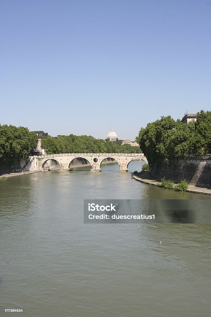 Città del Vaticano, Roma, Italia-Vista sul fiume - Foto stock royalty-free di Acqua