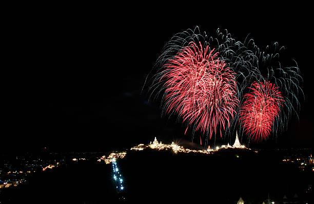 istock Big fireworks on the night sky 177386398