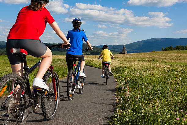 istock Family biking 177387089