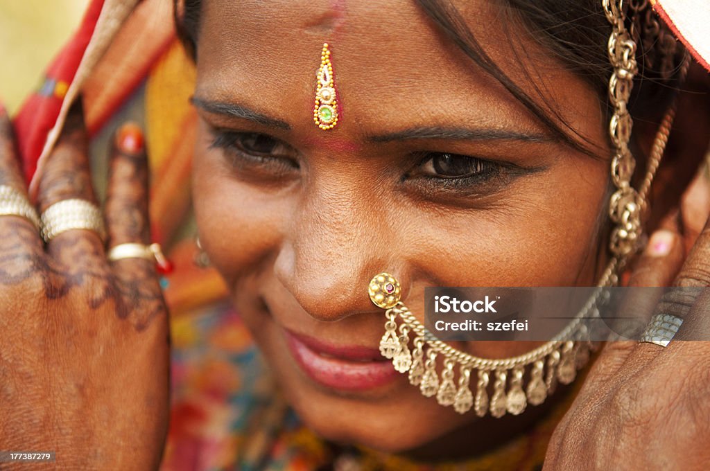 행복함 인도어 여자 - 로열티 프리 여자 스톡 사진