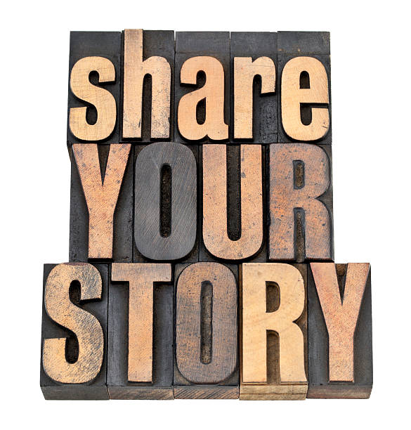 condividi la tua storia in tipo legno - letterpress special wood text foto e immagini stock