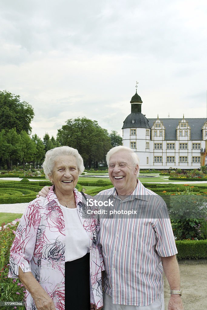 Riendo Pareja mayor - Foto de stock de 1970-1979 libre de derechos