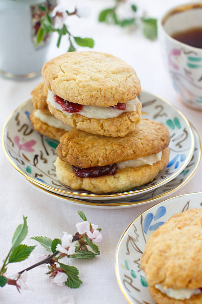 istock Berries jam and lime glaze cookies 177391647