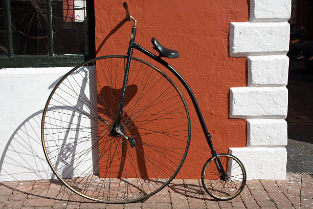 istock Antique Bike 177393580