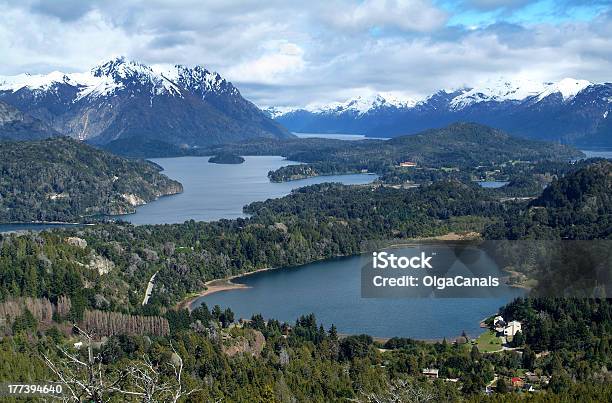 Widok Na Jezioro Nahuel Huapi - zdjęcia stockowe i więcej obrazów Archipelag Tierra Del Fuego - Archipelag Tierra Del Fuego, Argentyna, Bariloche