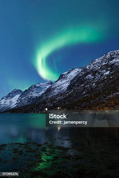 Nordlicht Spiegeln Zwischen Fjorde Stockfoto und mehr Bilder von Finnland