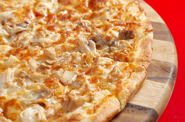 istock Pizza with chicken and mushroom 177398968