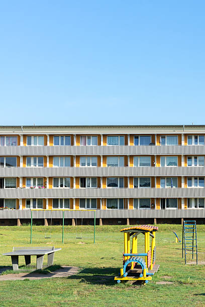 어파트먼트 건물에 동독 - plattenbau neubau apartment east germany 뉴스 사진 이미지