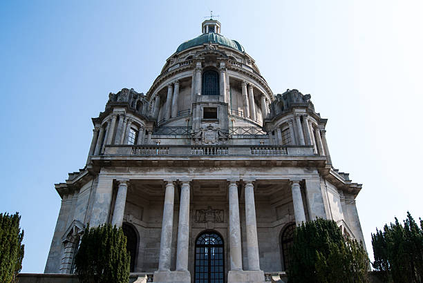 istock Ashton memorial in Williamson's Park, Lancaster 177401077