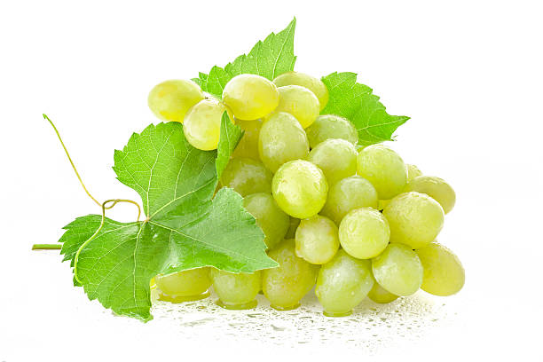 istock Bunch of grapes 177401141