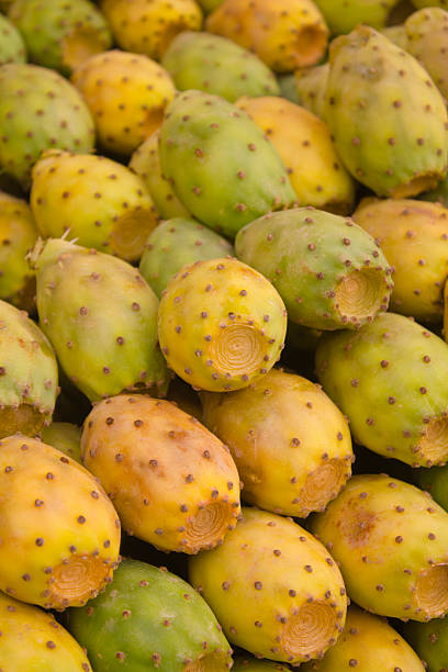 istock Fig fruits in a Fez market 177401442