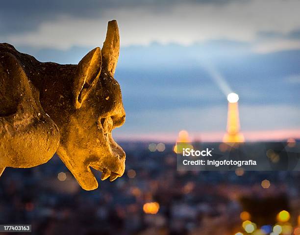 Widok Na Notredame - zdjęcia stockowe i więcej obrazów Diabeł - Diabeł, Statua, Architektura