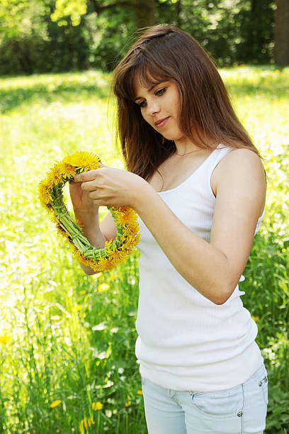 istock beauty weaves a wreath 177403429