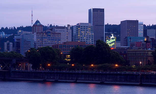 istock Portland Oregon Neon Sign Riverfront Park at Dusk 177404250