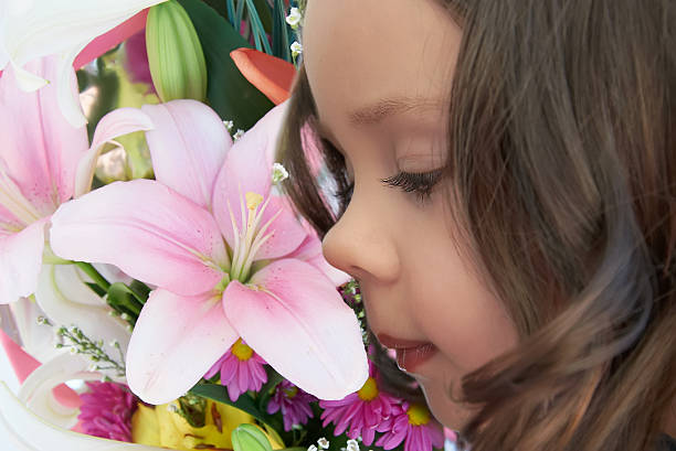 istock little girl 177404614
