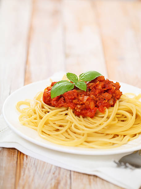 istock Spaghetti Bolognese on white plate 177405378