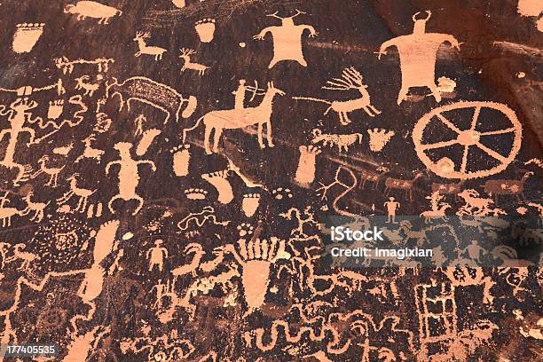 Ancient Indian Petroglyph In Moab Utah Stock Photo - Download Image Now - Indigenous Peoples of the Americas, Navajo Ethnicity, Art