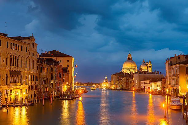 istock Grang canal at night, Venice 177405548