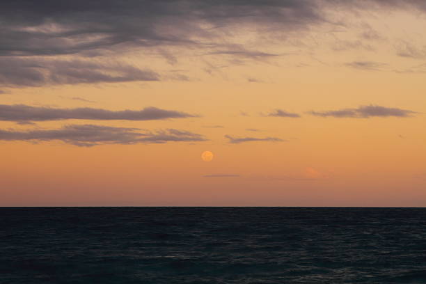istock New Zealand sunset 177407659
