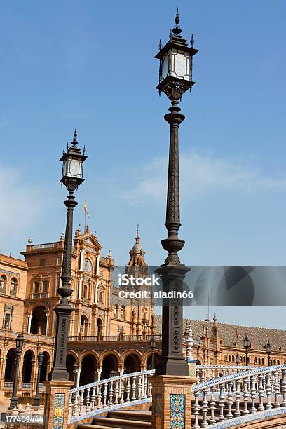 Palácio Espanhol Plaza De España Em Sevilha - Fotografias de stock e mais imagens de Andaluzia - Andaluzia, Ao Ar Livre, Arquitetura