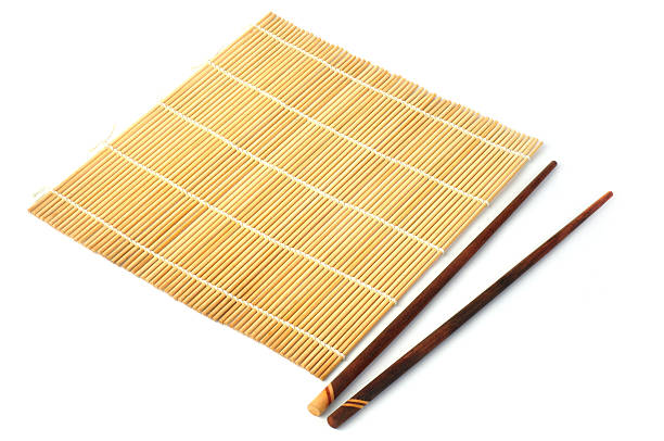 bambus matten mit chopstick - tischset stock-fotos und bilder